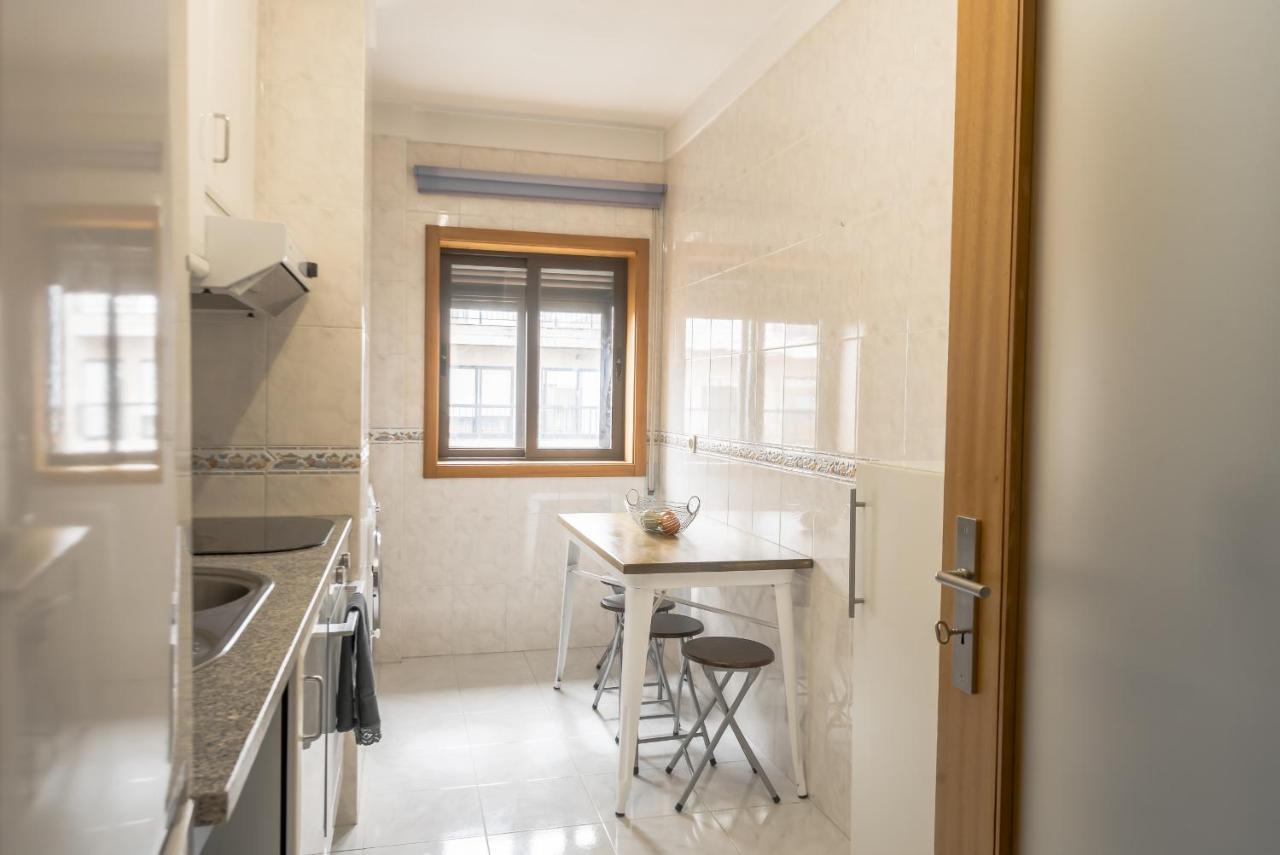 Modern Leca By Homing Leca da Palmeira Exterior photo